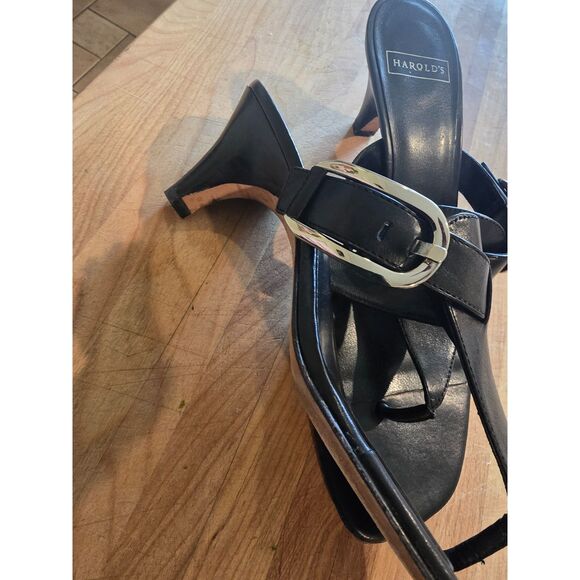 Harold's Black Leather Buckle Kitten Heels Sandals Women's SZ 9 Squared Toe - Picture 3 of 5